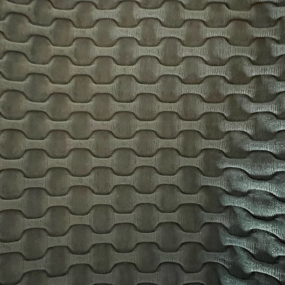 Bootyqueen apparel IDEAL legging. Size small. Olive green. - Picture 5 of 6